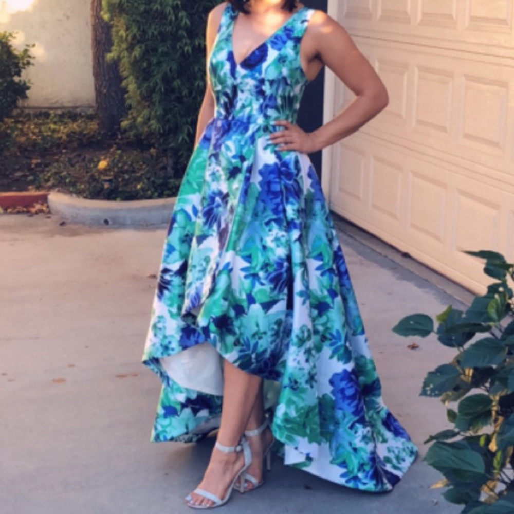 Gorgeous high low Calvin Klein dress